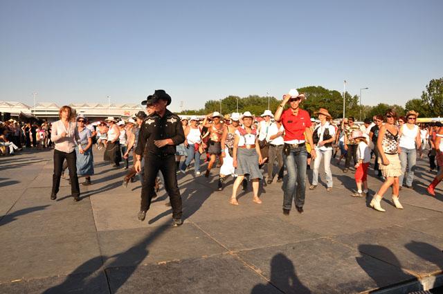 min 2011 07 02 tours rock 100